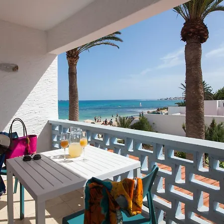 Hoplaco By Holidays Fuerteventura Apartment *